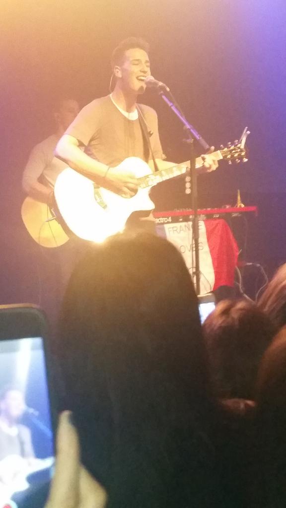 beasideshawn's tweet photo. I miss Jacob so much, I'm so proud of him
"I'm in love with you
And all these little things" #jacobinparis http://t.co/VVtiByGSDo