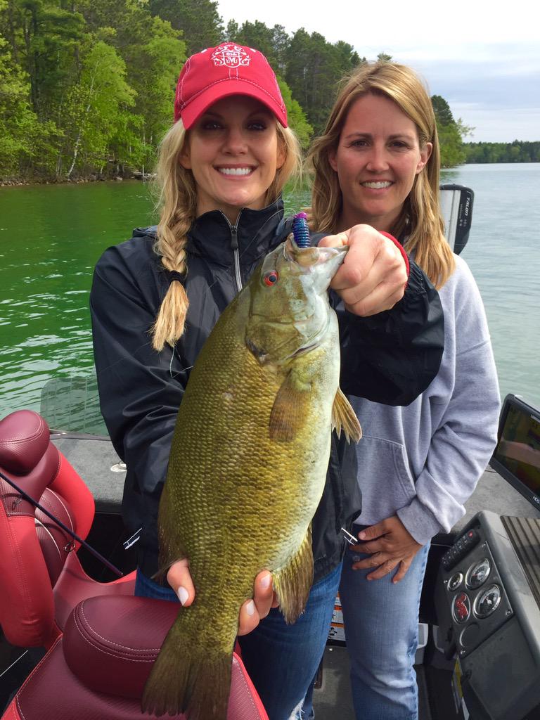 This right here is my kinda partysight fishing for bass! Thx to