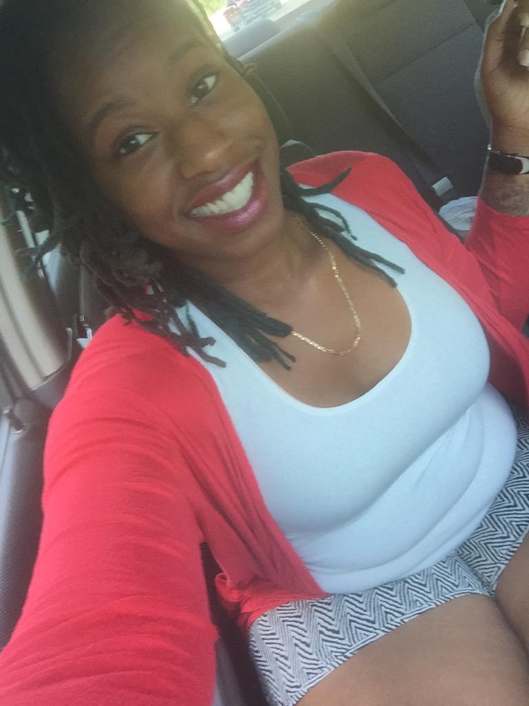 “@___allee97: @dreamchaserbro "Quote This With a Sunday  Selfie 😍📷😍"