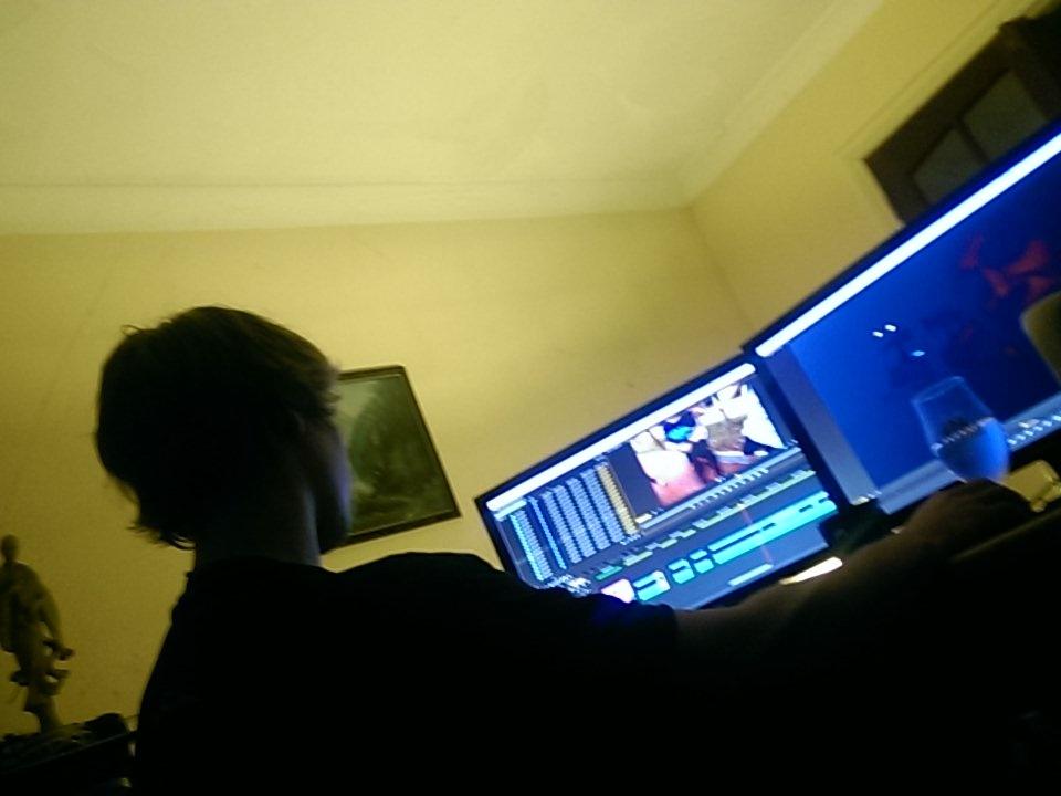 TobyCigar's tweet photo. #zombiemode #editlyf http://t.co/PJA0HyiWSQ