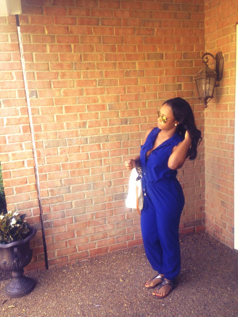 KenediWright's tweet photo. Flips hair lol 😂😘 http://t.co/6VfJ1nBlFe