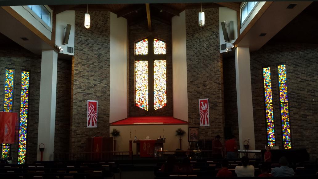 ltweiss1's tweet photo. Pentecost Sunday with La Transfiguracion!  Beautiful day at Our Savior Lutheran Church in Mesquite,  TX!  #NTNLMA http://t.co/W8IXVZzcuo