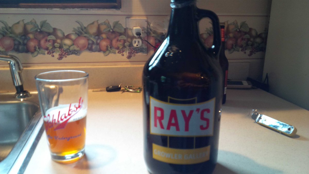 PeterWilt1's tweet photo. Great gift from my bro-in-law. Growler from Ray's Liquors. #raysrules http://t.co/xpxgYhLuJB
