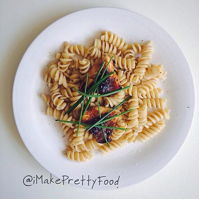 Imakeprettyfood's tweet image. #healthyliving #foodblog #fitspiration #fitspo #followme #fitnessinspo #fitfood #fitfam #FitForLife#protein #chicken