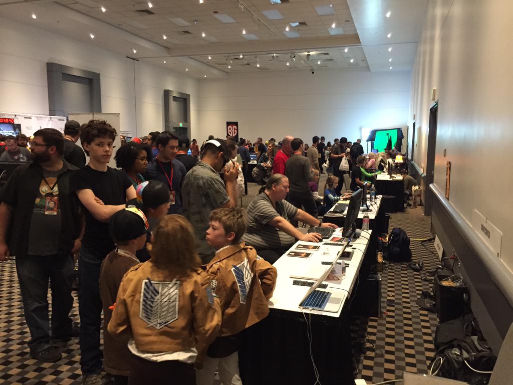 synaptixgames's tweet photo. Endless zombies, Mars colonization, and alien UFOs in virtual reality. Come see! Denver #comicon http://t.co/NJhbHh74gS
