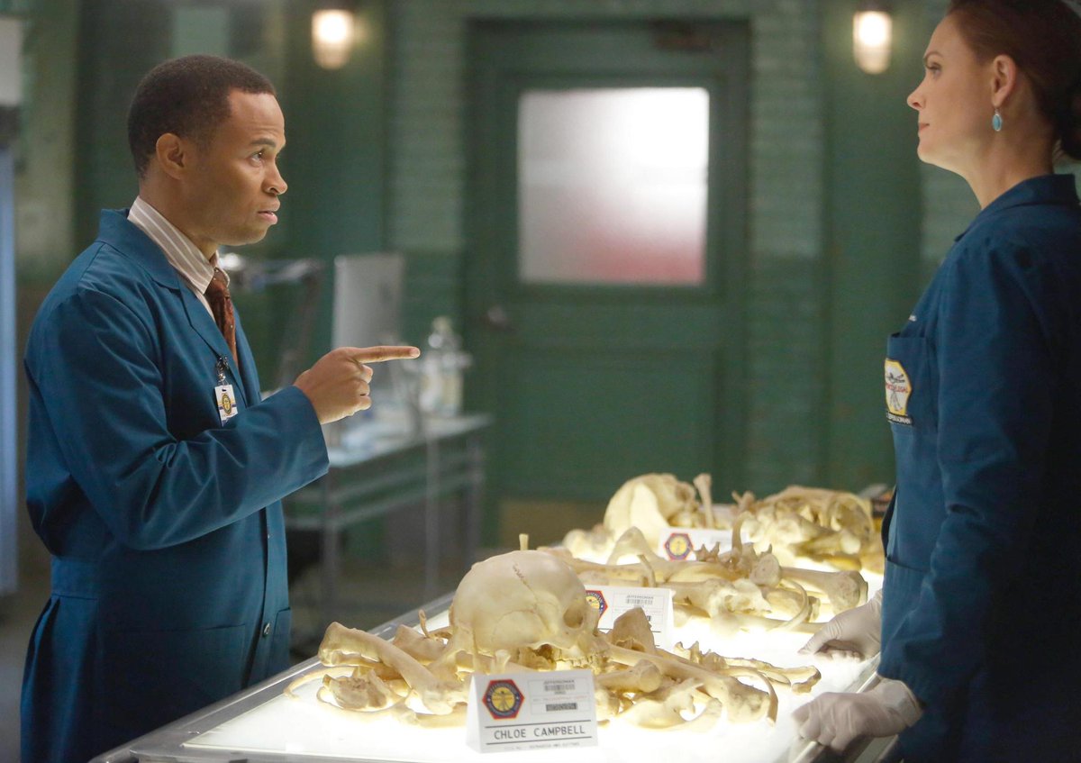 OfficialBONEStv's tweet image. Which Squintern would you want to show you around the Jeffersonian? Tweet us your answer! #Bones