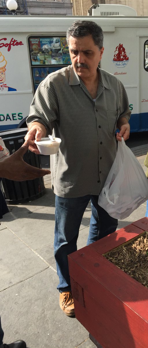 hungervan's tweet photo. #JCCNYC @RTW_NYC @hungervan feed #Koshar #Vegan meals 2 homeless 4 @ZeroHunger #RepairWithUs Jewish holiday #Shavuot http://t.co/rCcWvudDaq