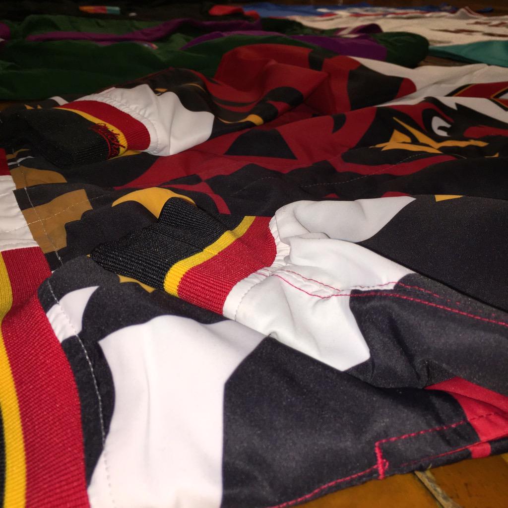 mitchell_ness's tweet photo. Our Flagship Store!!! @ATLHawks http://t.co/cAyENQvBub #NBAPlayoffs #roadwin #homeloss #sublimation #mnwarmupjacket http://t.co/CVk3KGGJhH