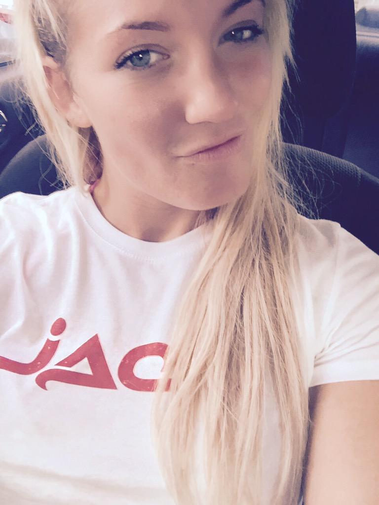 rinaa_xo's tweet photo. #delraybeach #jaco #lauderdale #florida #beautifulbeaches #trainhard #mma #mmachicks #jacoapparel http://t.co/EotuKP44YB