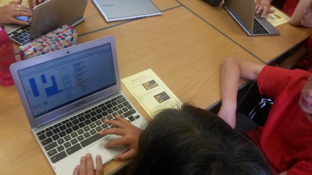 OrmistonPrimary's tweet image. P5, 6 and 7 are currently collaborating to code and create games using Scratch programming #scratchmit