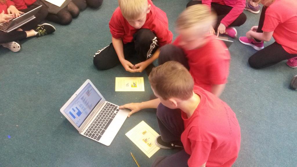 OrmistonPrimary's tweet image. P5, 6 and 7 are currently collaborating to code and create games using Scratch programming #scratchmit