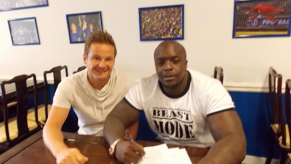 TheFoulsLab's tweet image. DONE DEAL: AFC Wimbledon striker Adebayo Akinfenwa has extended his contract with the club.