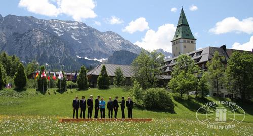 View image on Twitter