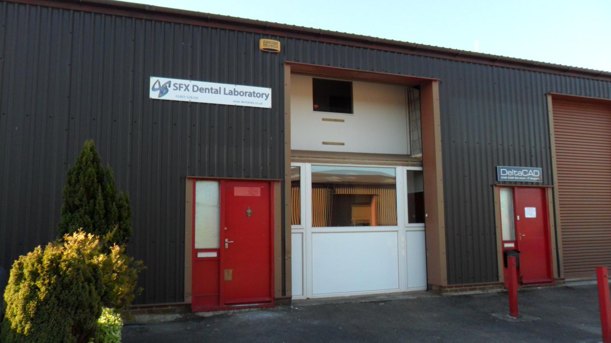CharlesDarrowUK's tweet photo. #torbayhour #workshopunit Light Industrial Unit With Offices
http://t.co/jnjH2LxGPK http://t.co/uG8HHbbBwL