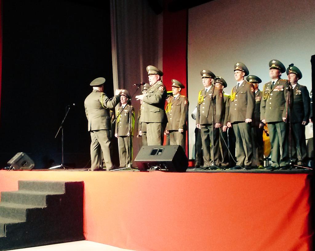 JeanDenisG's tweet image. Bye bye St Pertersburg &amp;amp; #batimation via /@IDIoT_Notes