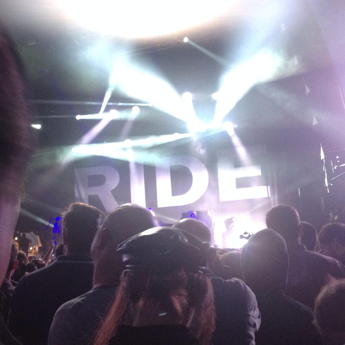 Not seen since '92. You played a blinder <a href="/doctorloz/">Loz Colbert (he, him)</a> <a href="/Andybebop/">Andy Bell</a> <a href="/MarkGardener/">Mark Gardener</a> <a href="/SteveQueralt/">SteveQ</a> C Waves + P Bear, so good!