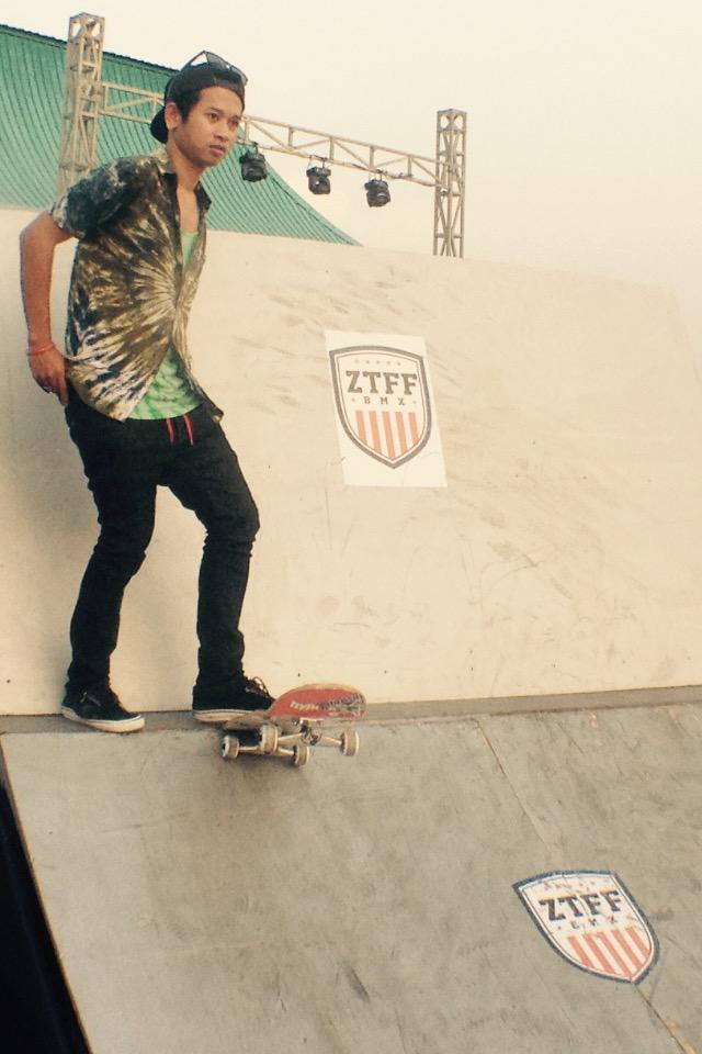 Fuck drugs let's skate