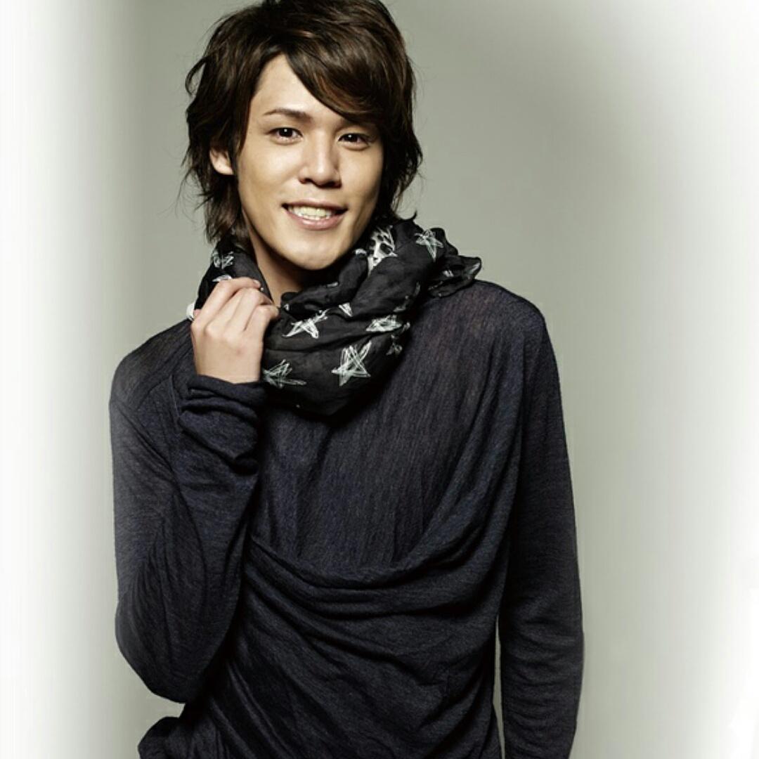 Happy birthday mamoru miyano \\(^o^)/   