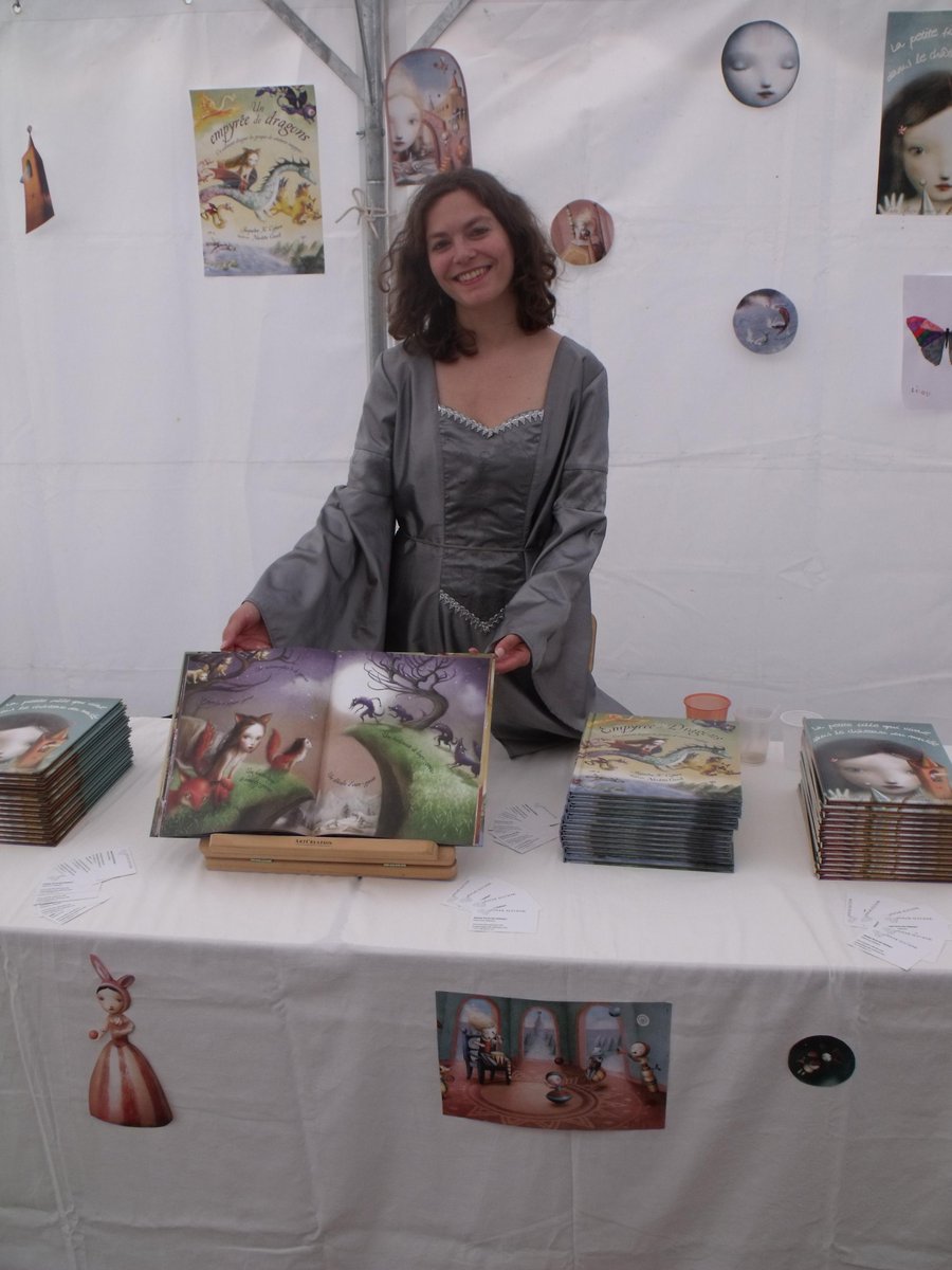 PsycheEditions's tweet image. Psyché éditions a participé ce week-end a Fééries du Bocage
 #festival  #féérie  #livres  #enfants