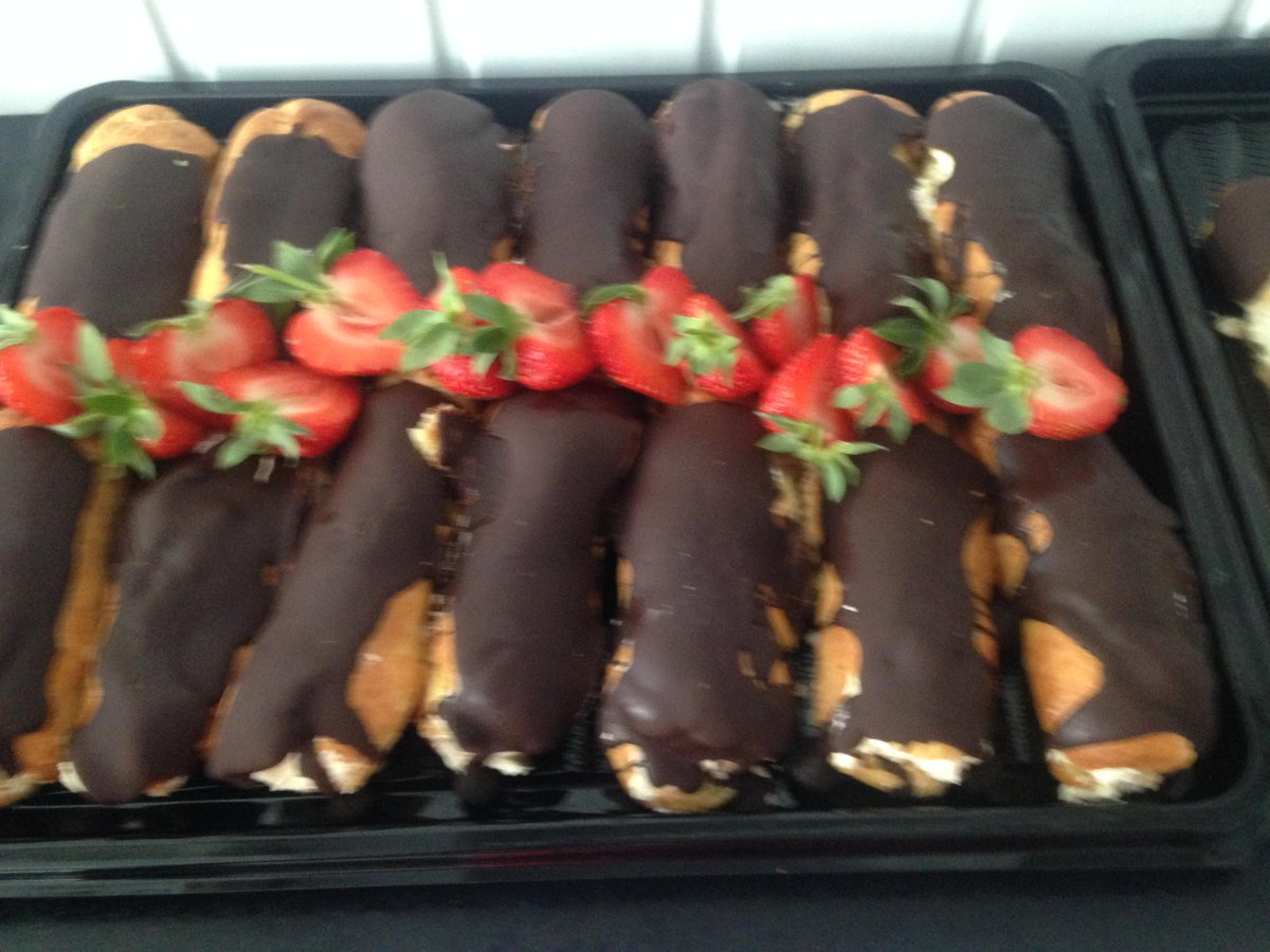 VCRomiley's tweet photo. @RomileyTraders  Another homemade buffet going out yesterday, all at really keen prices. Please RT http://t.co/yIsQ0u8fJD