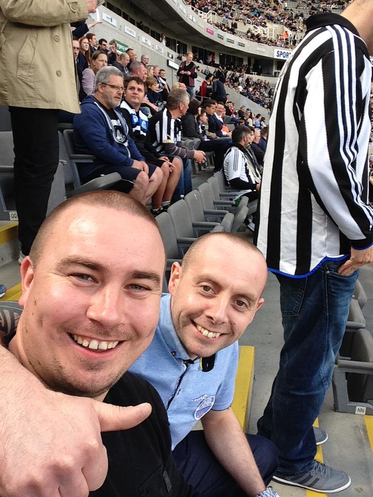 NufcTavel's tweet photo. Me and my good mate Lee in the posh seats against West Ham. What a day http://t.co/OhT3jfPilx