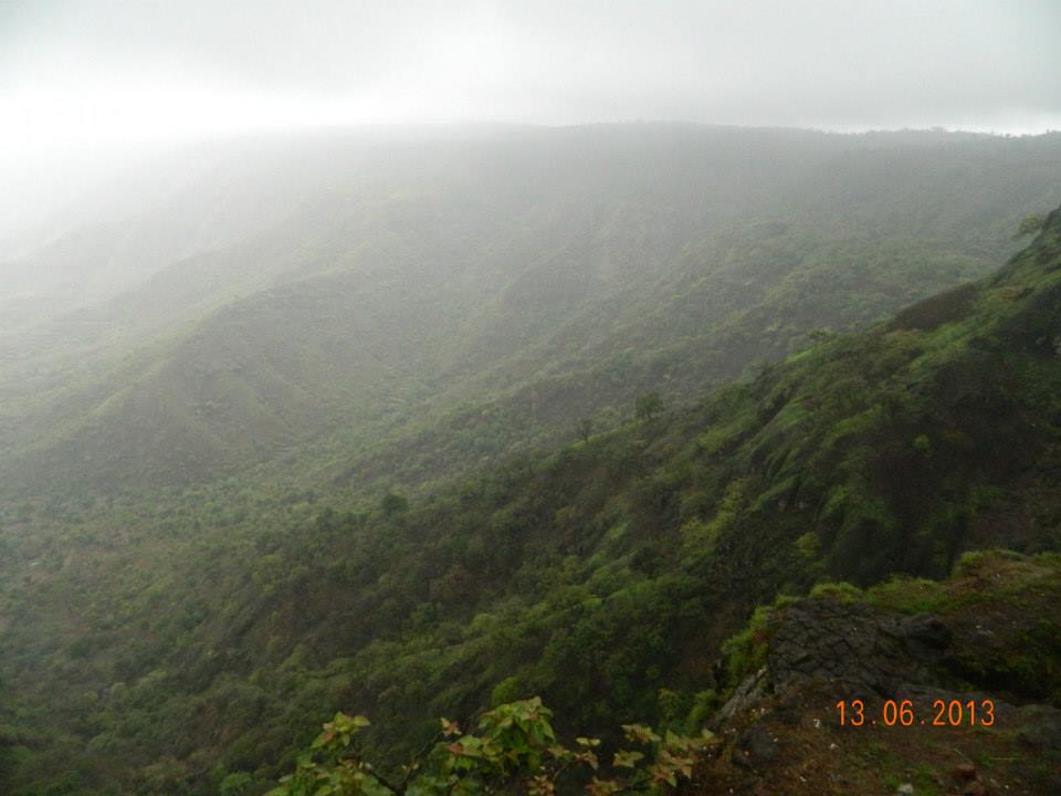 chintan_modh's tweet image. Evergreen Forests @WasternGhats panchgani river valley,  @ElephantsHeadPoint #IncredibleIndia @narendramodi