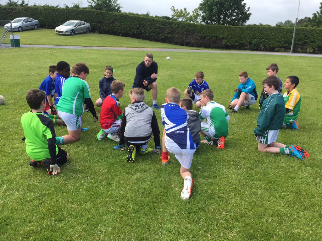 LaoisCoaching's tweet photo. Massive 155 kids at our u12/13 o Mordha Og this morning, also thanks to our @CLGLaois players for their help #laois http://t.co/WUa6eQj3Uv
