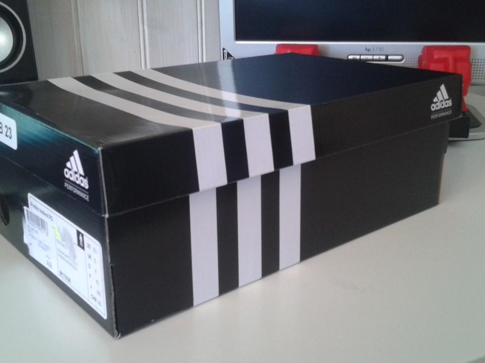 JSFOOTBALL_'s tweet image. Going to make a new unbox video