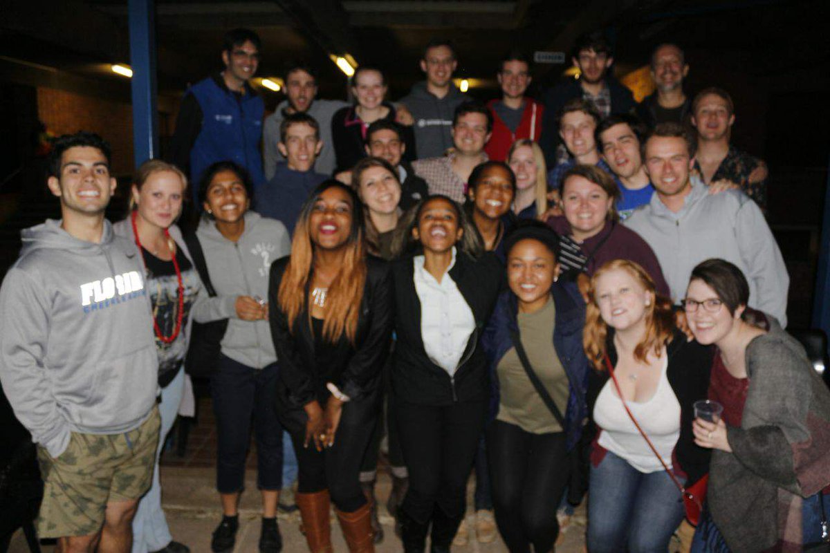 Florida students with the UP Campus Tourist guides. #Florida Braai.