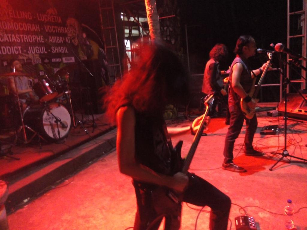 daruratthrash's tweet photo. @Anthpimedus pecaaaaaaaah http://t.co/RDtJQKy3HY