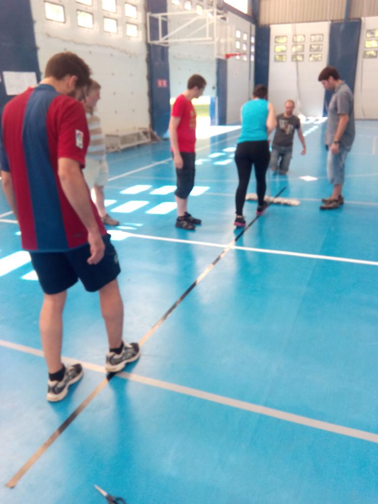 CBEstella's tweet photo. Día de promoción. Preparando las instalaciones en el club natación en Pamplona. http://t.co/02EFSv9niS