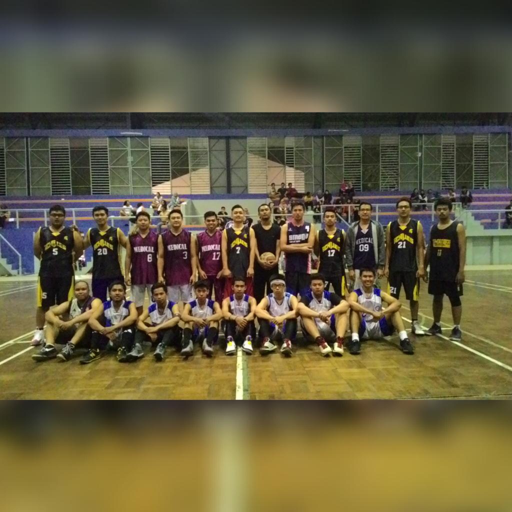 Final Basket Putra: <a href="/oragastra/">Pend Dokter UNS 12</a> vs <a href="/AXON_2011/">ΛΧОП</a> <a href="/FKUNS2010/">Achilles</a>