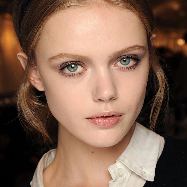 Happy 22th Birthday supermodel Frida Gustavsson!!      