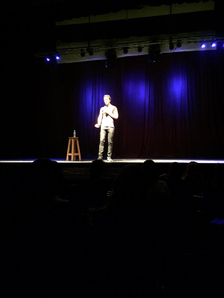 pbmartina's tweet photo. Excelente el stand up de @EzequielCampa ayer 😂 http://t.co/4gOFk9LgLB