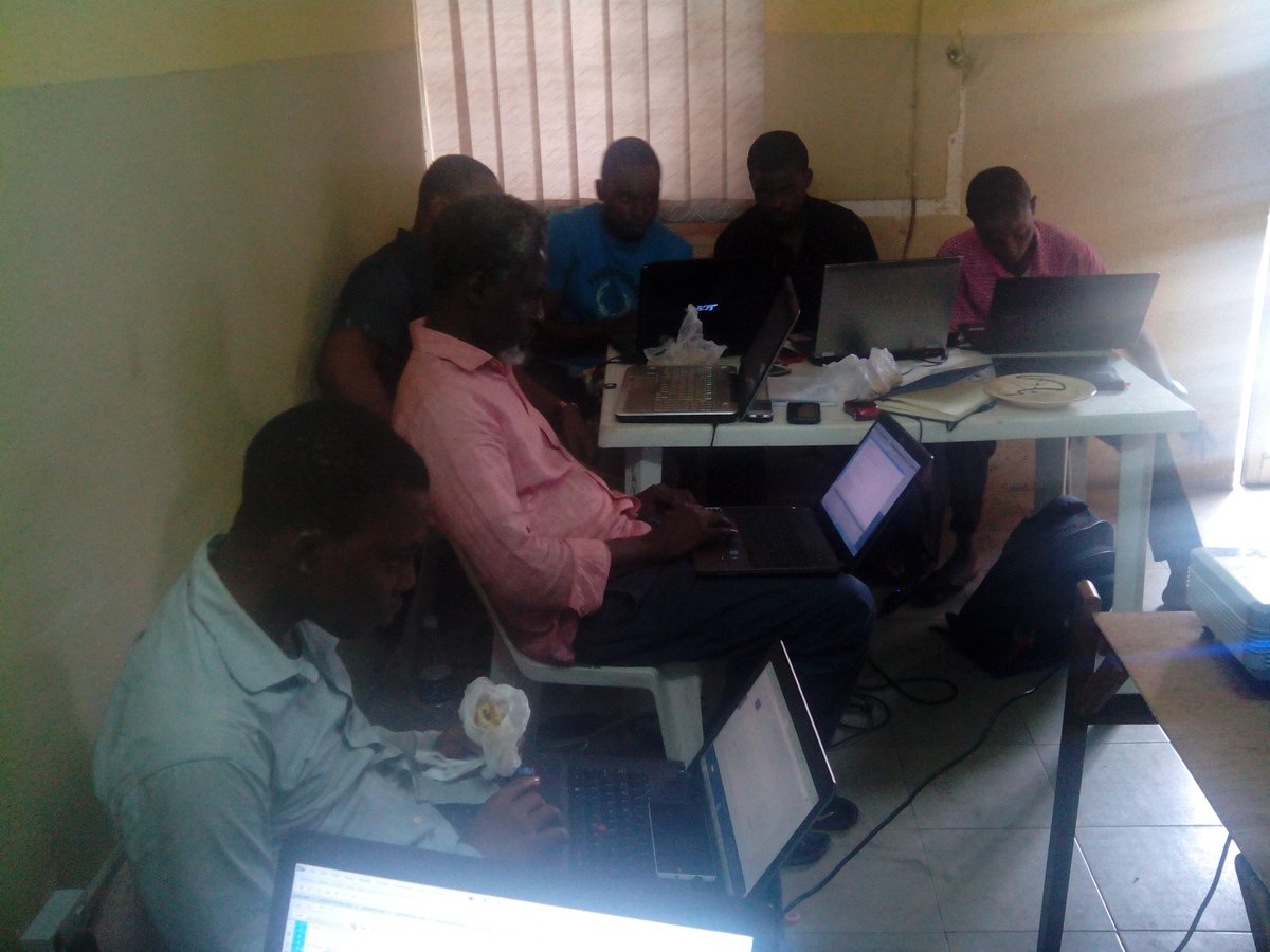 goSiscomedia's tweet image. 1.Hav any App ideas? want 2create D next candycrush? devotional app, A financial app 4 couples?#UCLfinal #Apptraining