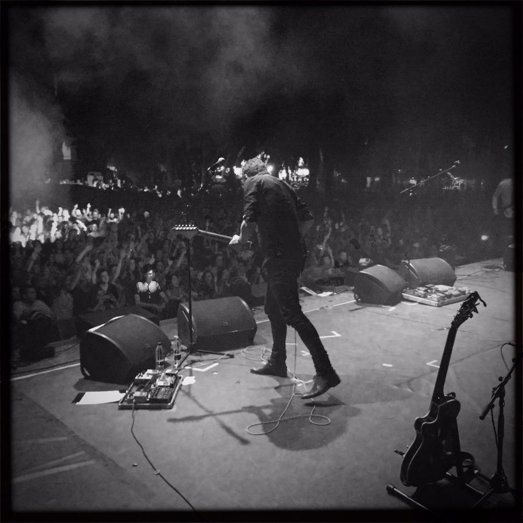 lahabitacionroj's tweet photo. @lahabitacionroj: Hoy jugamos en casa!!! Hui juguem a casa 😍😍😍 @lesartsfest http://t.co/EL81lefS7P