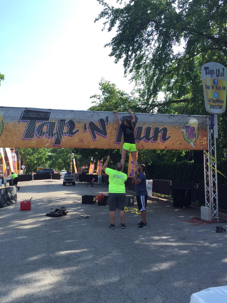 TapNRun's tweet image. Setting up #TAPSTL!!! Can't wait to see all of you all in Soulard at 2pm 🍻🍺 #saintlouis #tapnrun