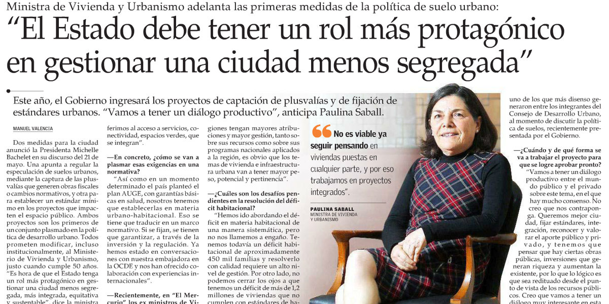 Minvu's tweet photo. "El Eº debe tener un rol + protagónico en gestionar una ciudad menos segregada" Min Saball http://t.co/cXM24v253B http://t.co/2DsuT4tmek