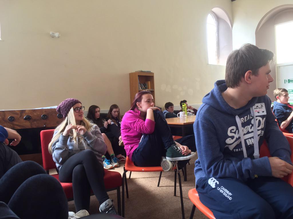MidlothianYLU's tweet photo. A late lunch and we into Module D - Challenging Behaviour got some prime candidates here #kangaroocourt http://t.co/VmZBJkcxRb