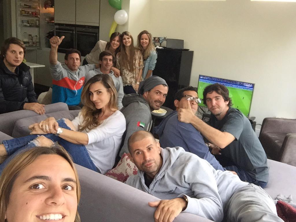 Final Champions League @diegoteeec <a href="/mariavqz1/">maria vazquez</a> <a href="/ACambiasoOK/">Adolfito cambiaso</a> <a href="/GuilleTerrera/">Guille Terrera</a> desde Inglaterra