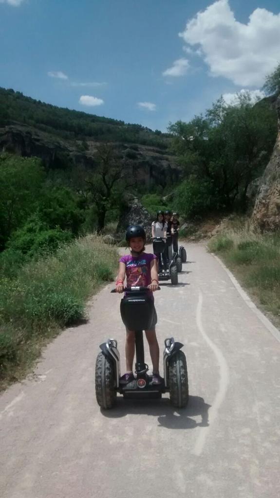 SegwayCuenca's tweet image. Rutas en #segway para toda la familia, en plena naturaleza ¿Te atreves?
