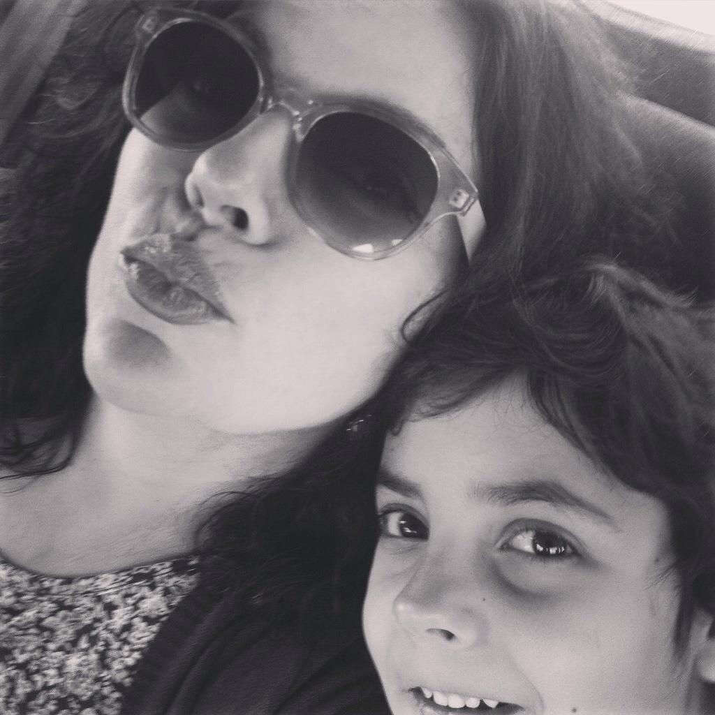 marlissen's tweet photo. @MerySolans @Drkokoro1 @Mubete @SrJCLORENZO @RmMoraza @Miss_Bag @dear_carrie @ElAttelier #RetoGafas http://t.co/Ls6A3CzM9i