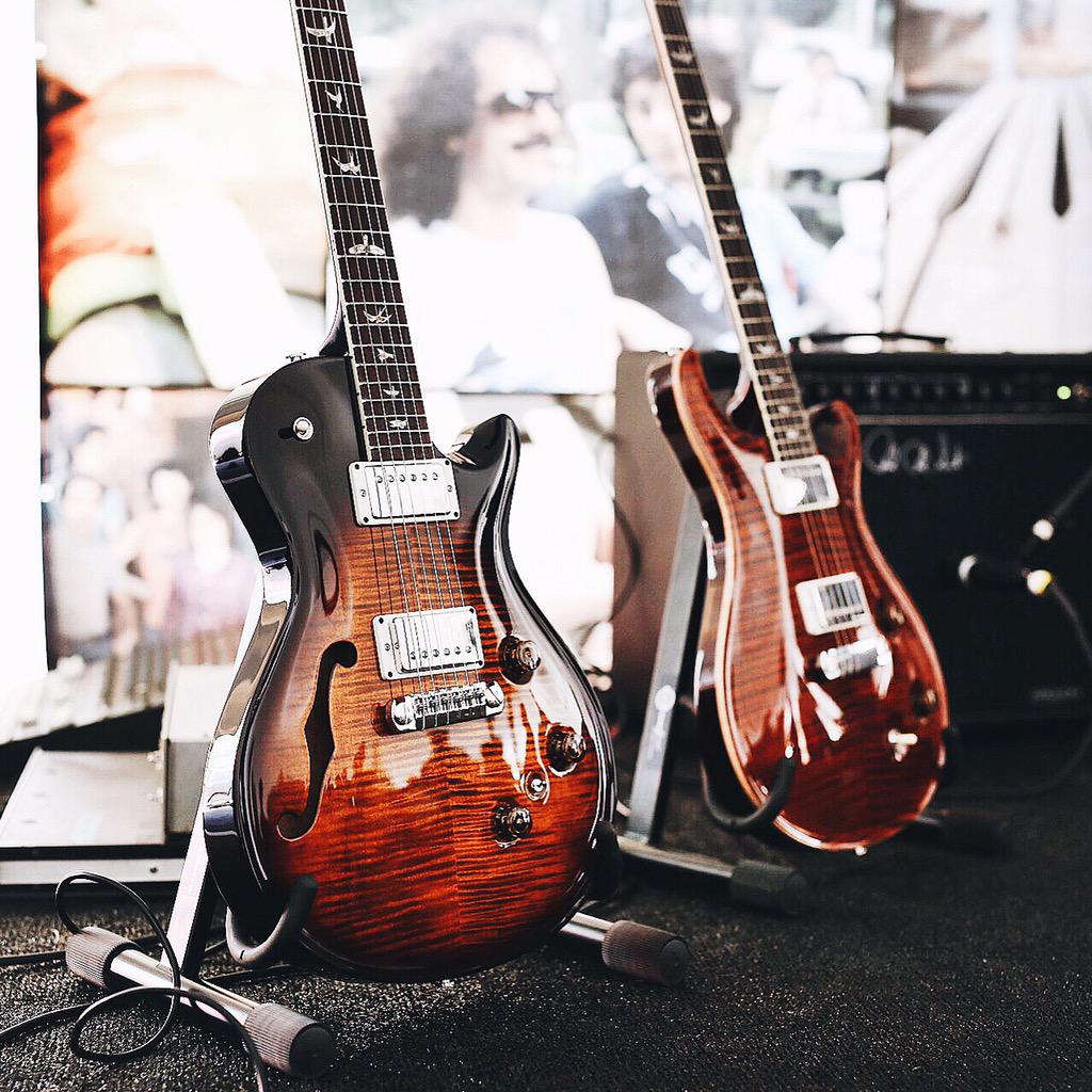 MoonmusicMoon's tweet photo. “@prsguitars:  PRS 30th Anniversary Party! 🎉 #prs30th #prsguitars http://t.co/mATeiCWQpM” Sweet Home Alabama \m/ Moon :o: