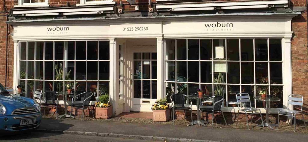 Fancy delicious food in an #award-winning #restaurant in a beautiful location? Look no further! #Woburn #Bedfordshire