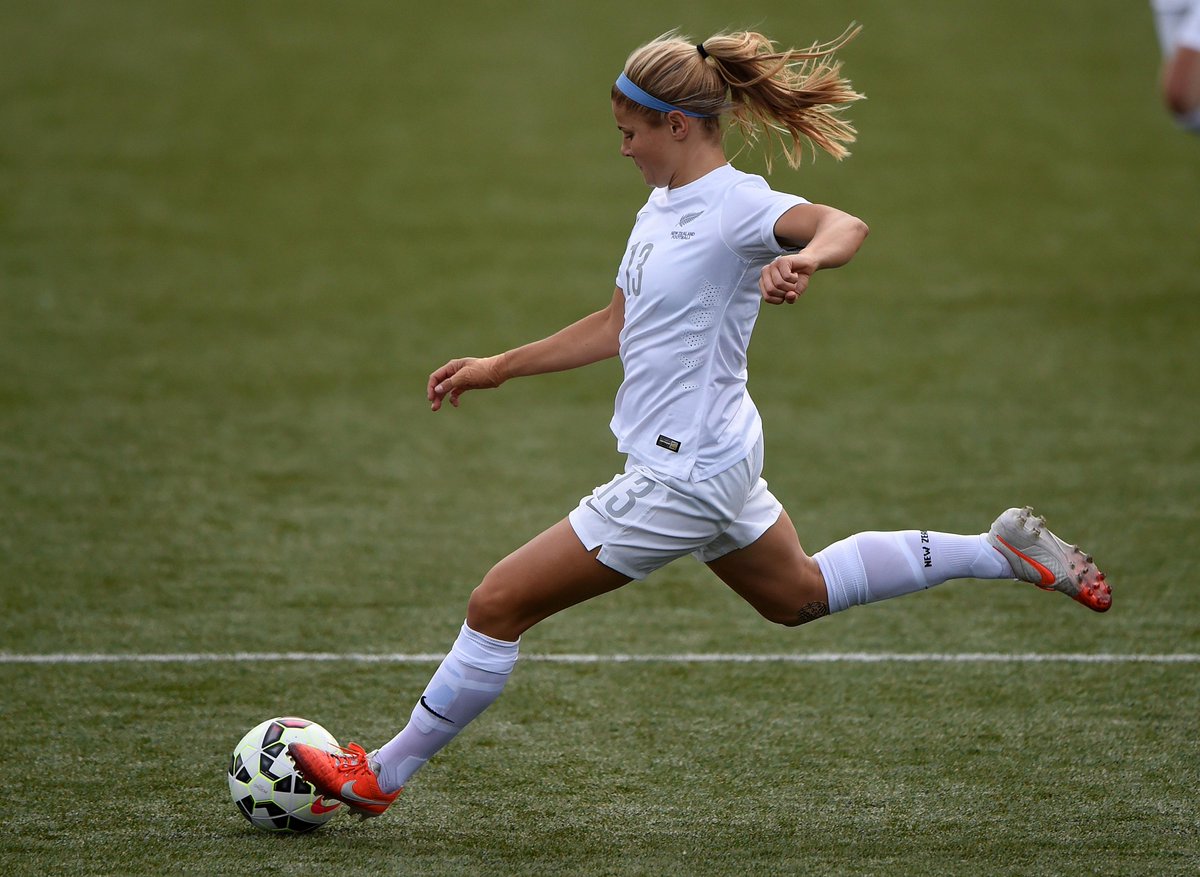 NZ_Football's tweet photo. Happy birthday @rosiewhite13! The 69-cap #FootballFerns striker begins her 2nd #FIFAWWC and turns 22 today. http://t.co/IRg5sf6YBy