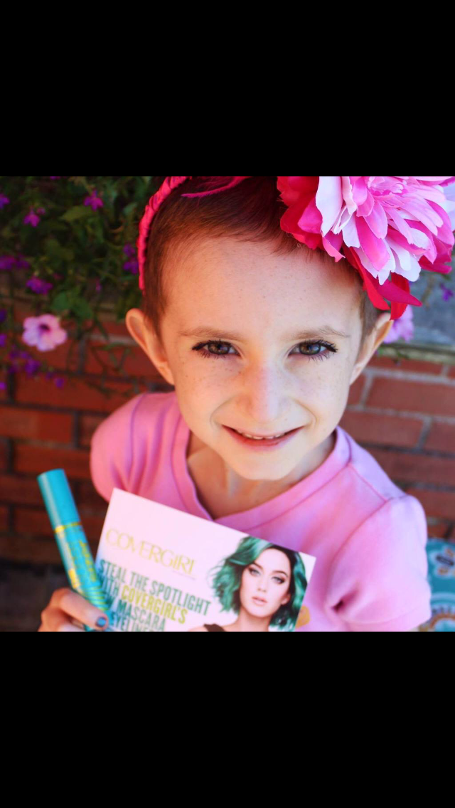 SleepintheGardn's tweet photo. . @BrookesBlossoms you are so brave &amp; I am in awe of your continued strength. Keep fighting &amp; smiling #PrayForBrooke http://t.co/FdhUVZ1vnr