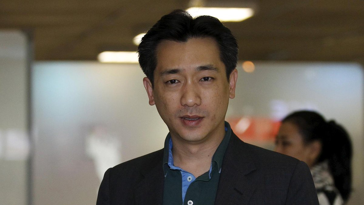 министерство иностранных дел туризма тайланда. деловой костюм в японии. бизнесмены тайланда.