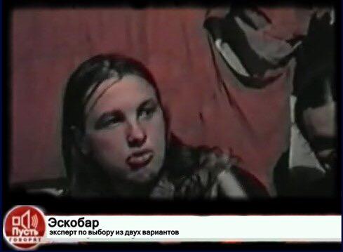 _dimaveter's tweet photo. @revoln1 @juliecucu стул самое то 👌 http://t.co/0M47EUSbeQ