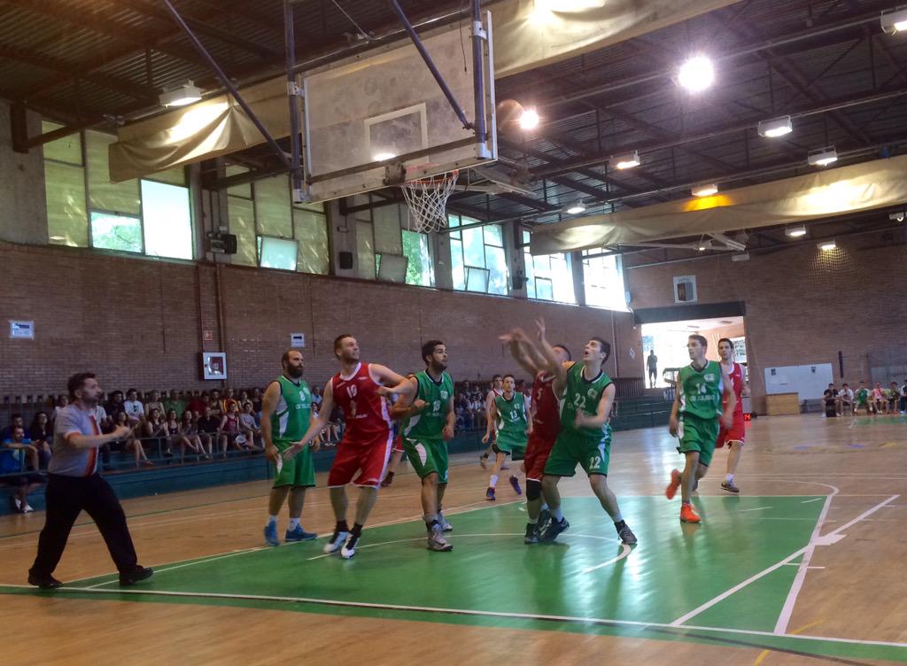toledodeporte's tweet photo. Cae el CEI Toledo ante el Basket Puertollano en la primera prórroga 67-76 (60-60) de fase de ascenso a 2a. Autonómica http://t.co/0GYf2FaUr3