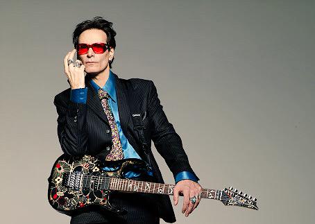    Happy birthday Steve Vai! ¡Feliz cumpleaños ! 